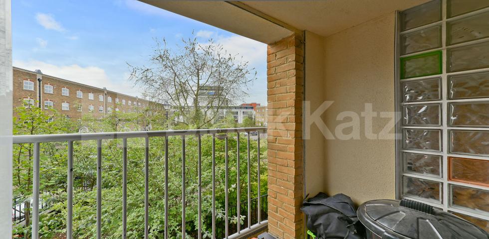 			NEW INSTRUCTION  , 2 Bedroom, 1 bath, 1 reception Apartment			 Artbrand Studios  Leathermarket street, London Bridge